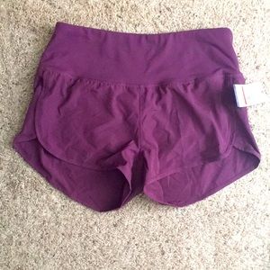 Gaiam hi rise running shorts purple NWT Small